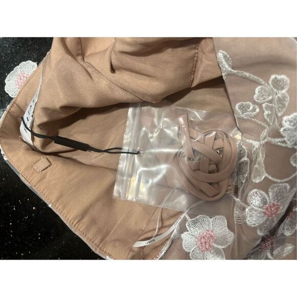 Elliatt Floral Appliqué Strapless Cocktail Minidress Bridal Wedding Guest size S - Picture 6 of 8